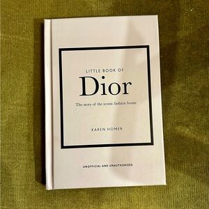 Dior Fashion Insight Book